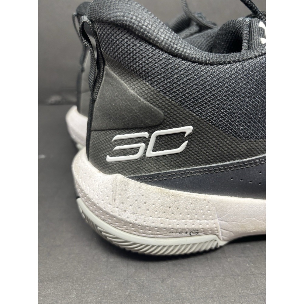 Under Armour UA SC 3ZER0 IV Basketball Sneakers Shoes Black / White Men's 11 - Picture 4 of 10